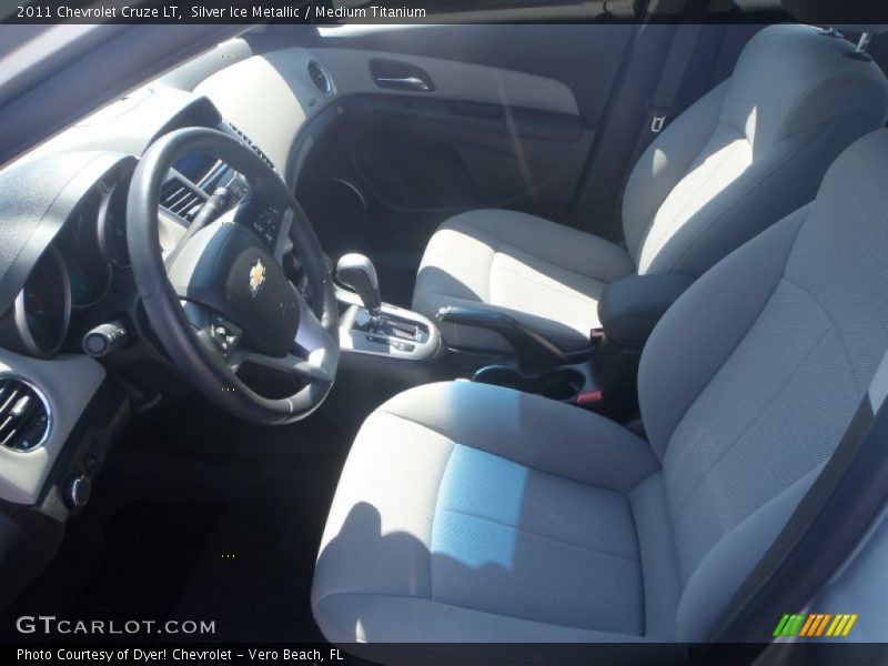 Silver Ice Metallic / Medium Titanium 2011 Chevrolet Cruze LT
