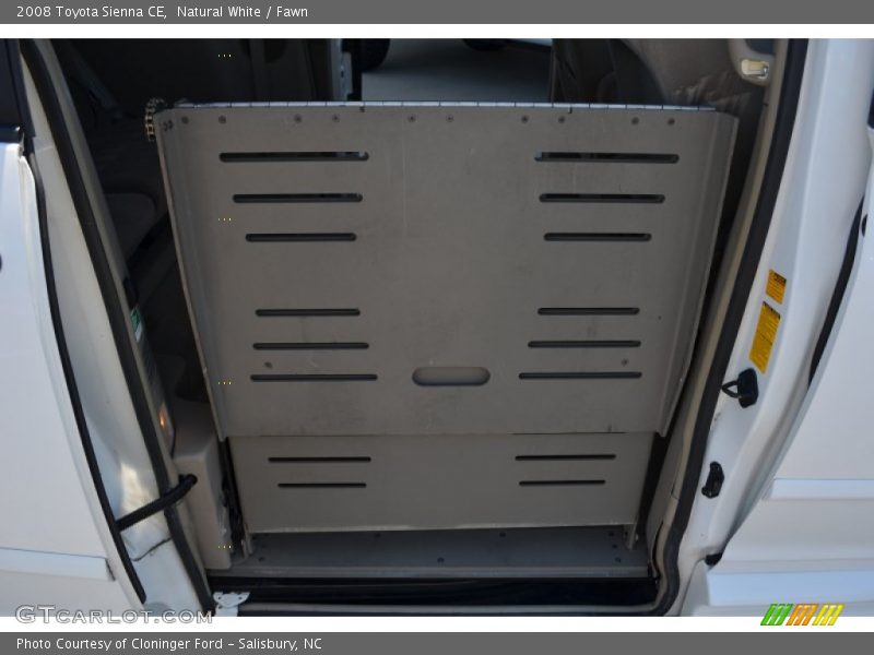 Natural White / Fawn 2008 Toyota Sienna CE