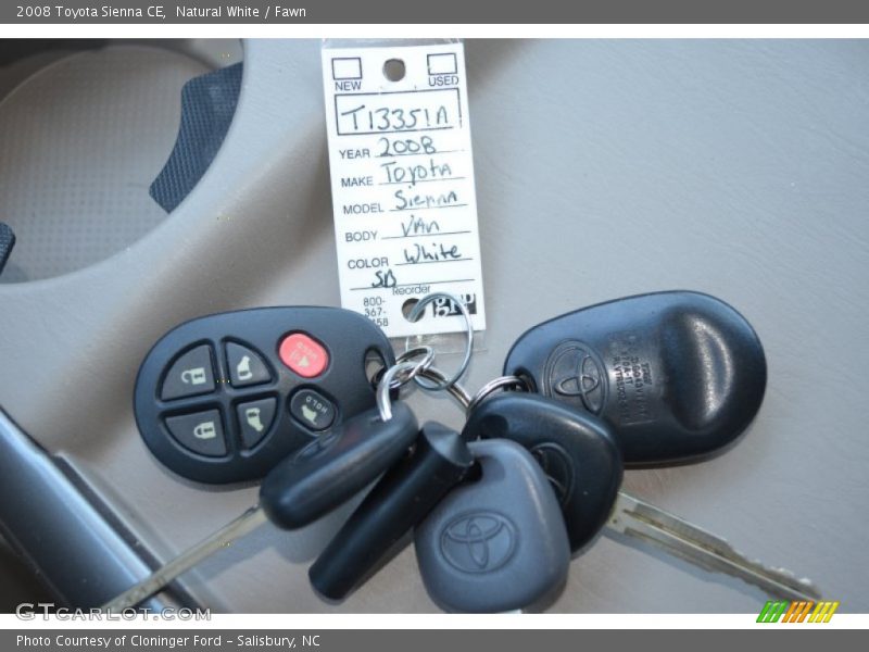 Natural White / Fawn 2008 Toyota Sienna CE