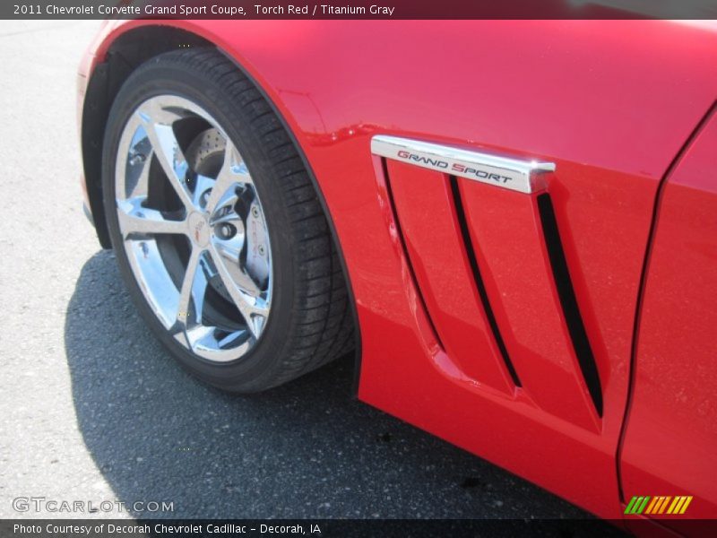  2011 Corvette Grand Sport Coupe Logo
