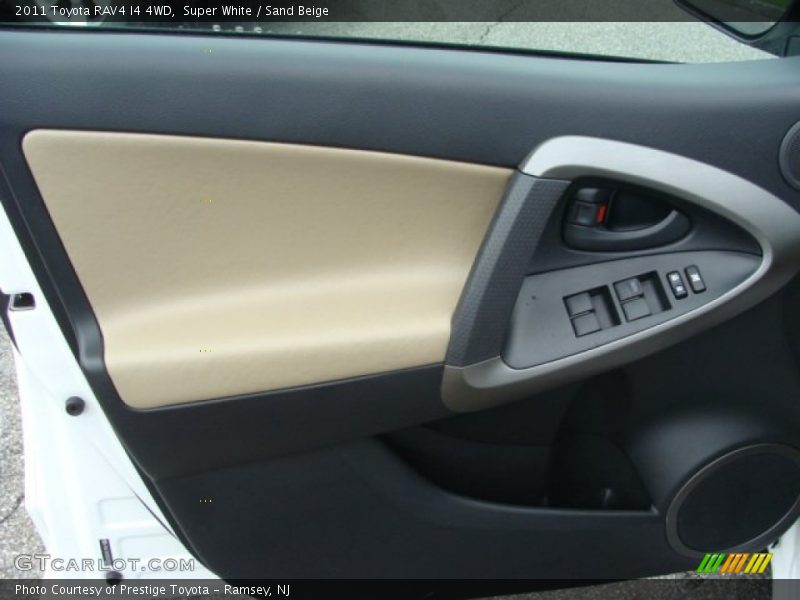 Super White / Sand Beige 2011 Toyota RAV4 I4 4WD