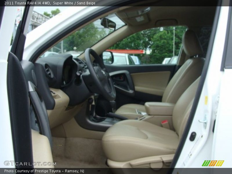 Super White / Sand Beige 2011 Toyota RAV4 I4 4WD
