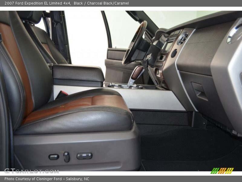 Front Seat of 2007 Expedition EL Limited 4x4