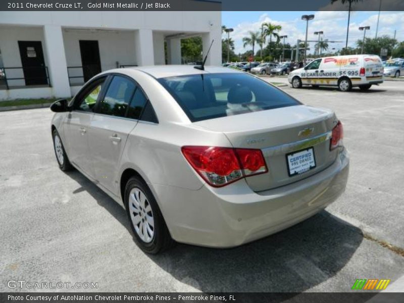 Gold Mist Metallic / Jet Black 2011 Chevrolet Cruze LT