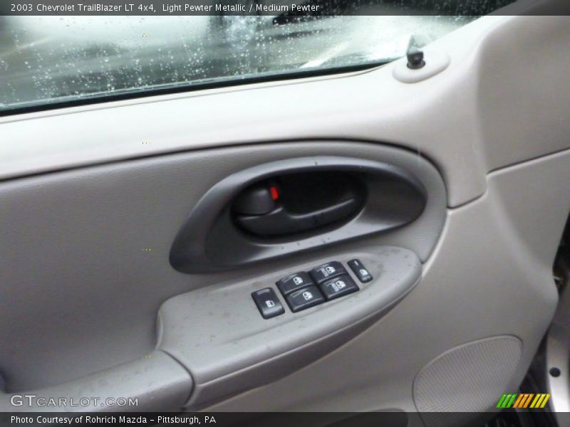 Light Pewter Metallic / Medium Pewter 2003 Chevrolet TrailBlazer LT 4x4