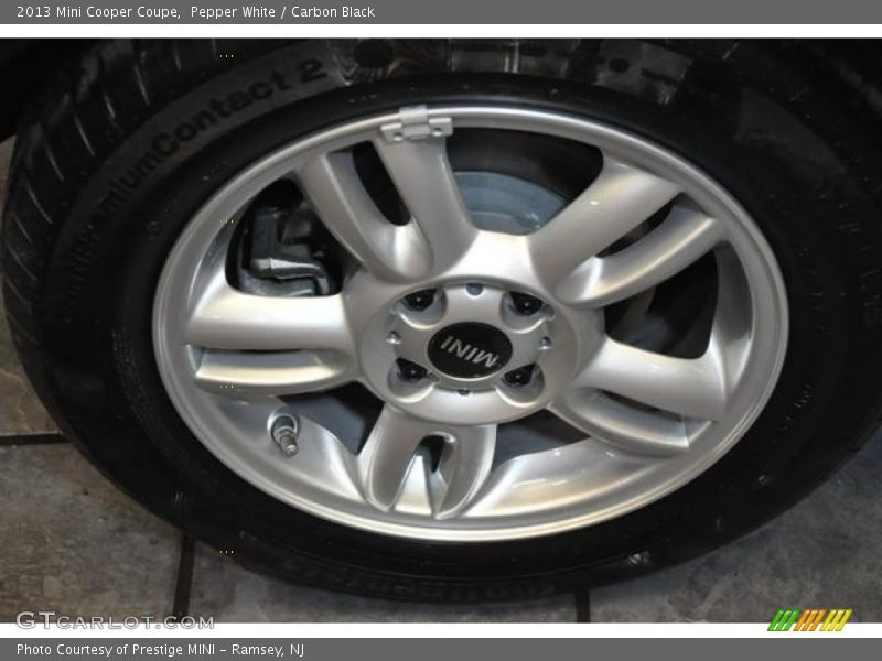 Pepper White / Carbon Black 2013 Mini Cooper Coupe