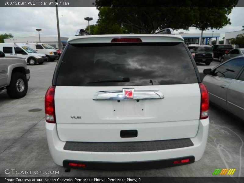 Polar White / Tan 2007 Saturn VUE