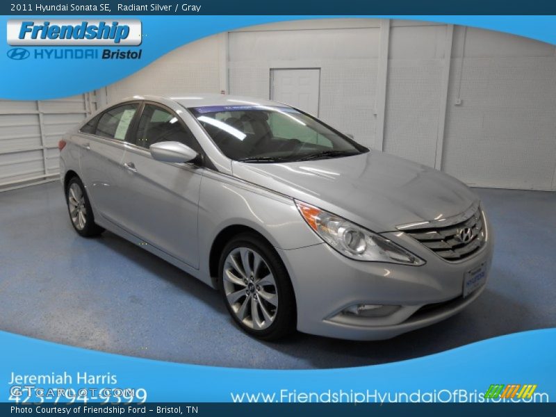Radiant Silver / Gray 2011 Hyundai Sonata SE