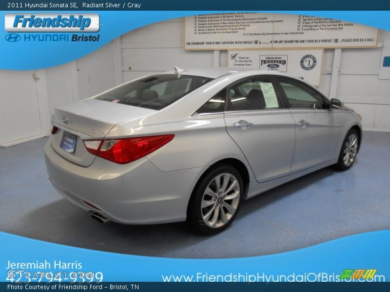 Radiant Silver / Gray 2011 Hyundai Sonata SE