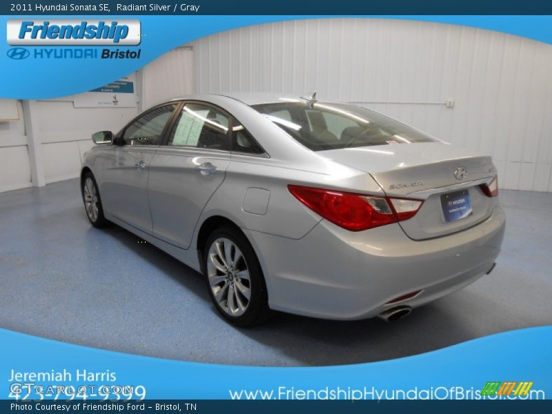 Radiant Silver / Gray 2011 Hyundai Sonata SE