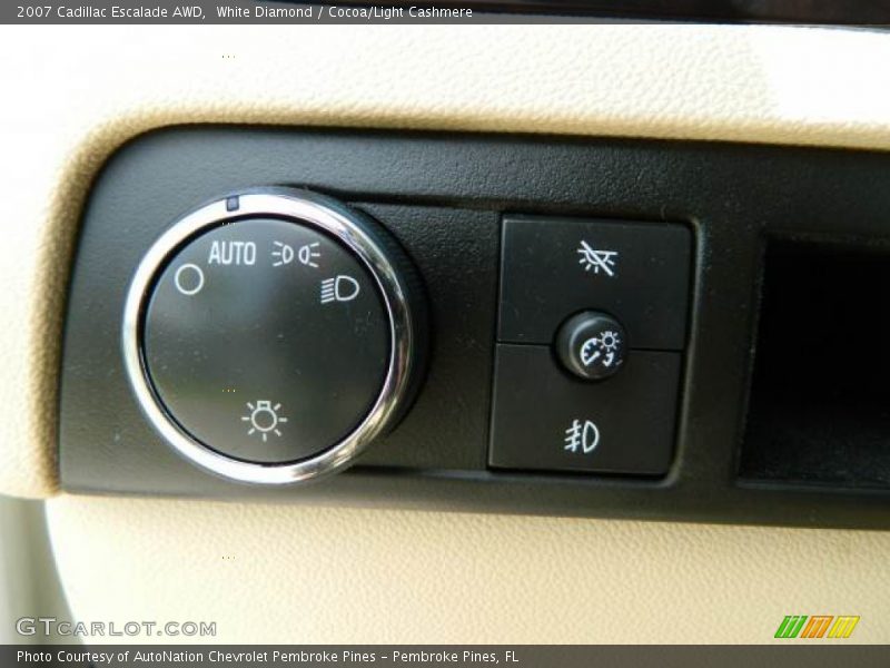 White Diamond / Cocoa/Light Cashmere 2007 Cadillac Escalade AWD