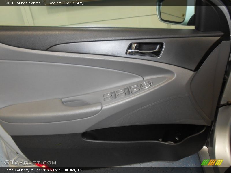 Radiant Silver / Gray 2011 Hyundai Sonata SE