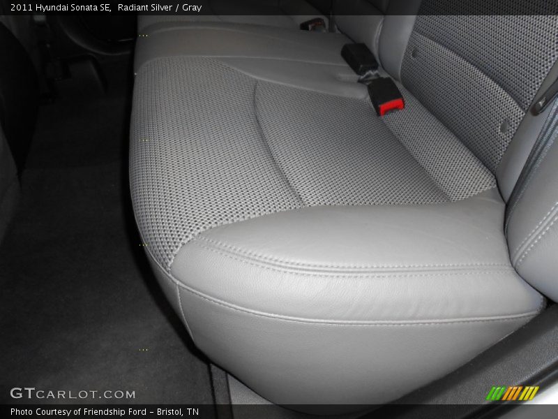 Radiant Silver / Gray 2011 Hyundai Sonata SE