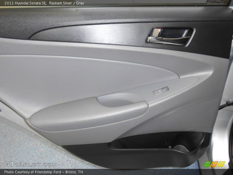 Radiant Silver / Gray 2011 Hyundai Sonata SE