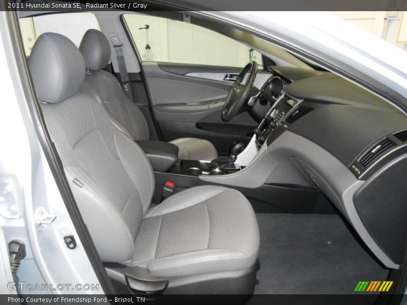 Radiant Silver / Gray 2011 Hyundai Sonata SE