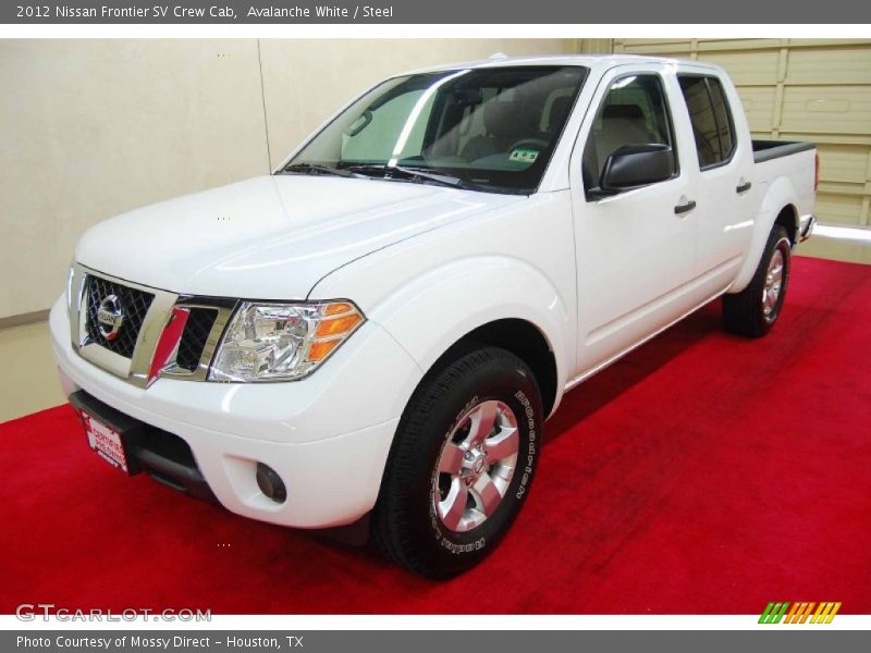 Avalanche White / Steel 2012 Nissan Frontier SV Crew Cab