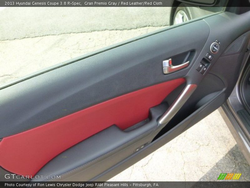 Door Panel of 2013 Genesis Coupe 3.8 R-Spec