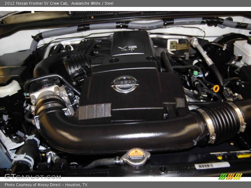Avalanche White / Steel 2012 Nissan Frontier SV Crew Cab