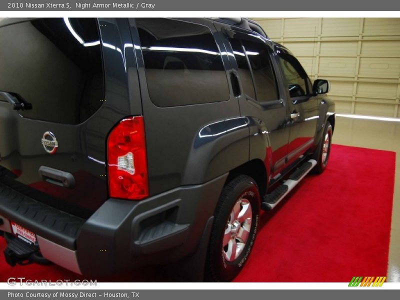 Night Armor Metallic / Gray 2010 Nissan Xterra S