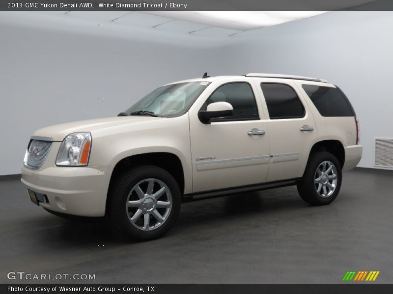 White Diamond Tricoat / Ebony 2013 GMC Yukon Denali AWD