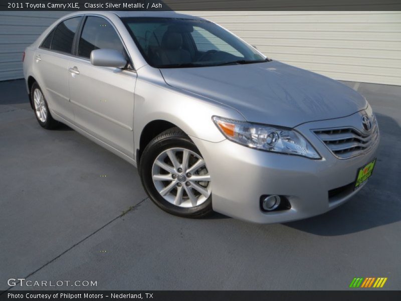 Classic Silver Metallic / Ash 2011 Toyota Camry XLE