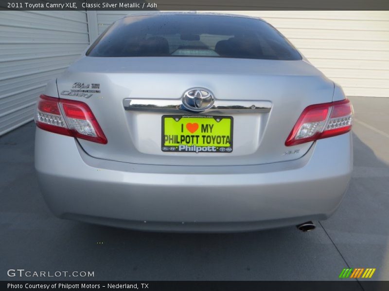 Classic Silver Metallic / Ash 2011 Toyota Camry XLE