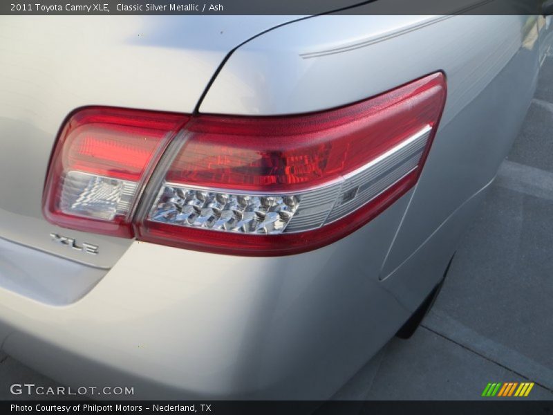Classic Silver Metallic / Ash 2011 Toyota Camry XLE