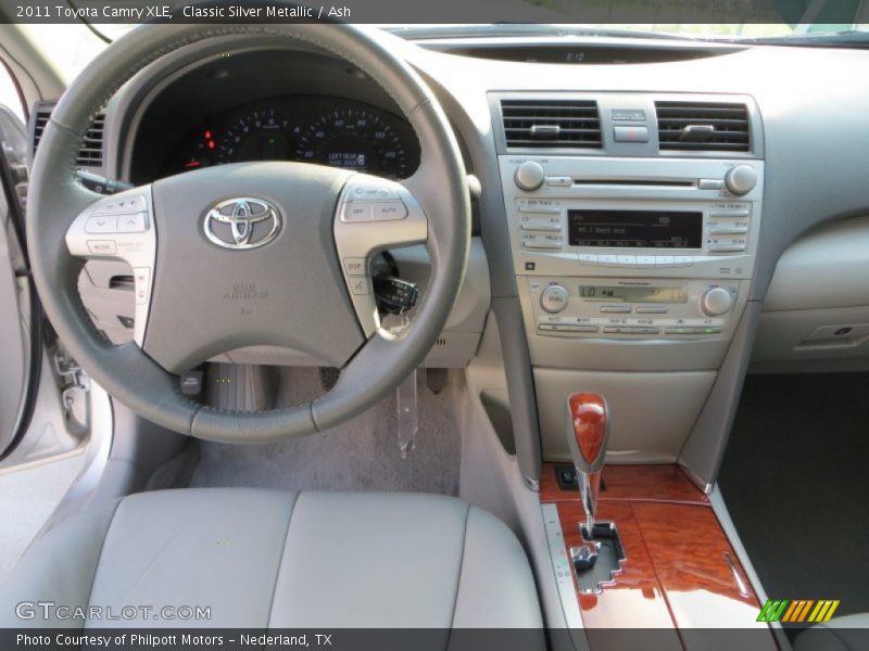 Classic Silver Metallic / Ash 2011 Toyota Camry XLE