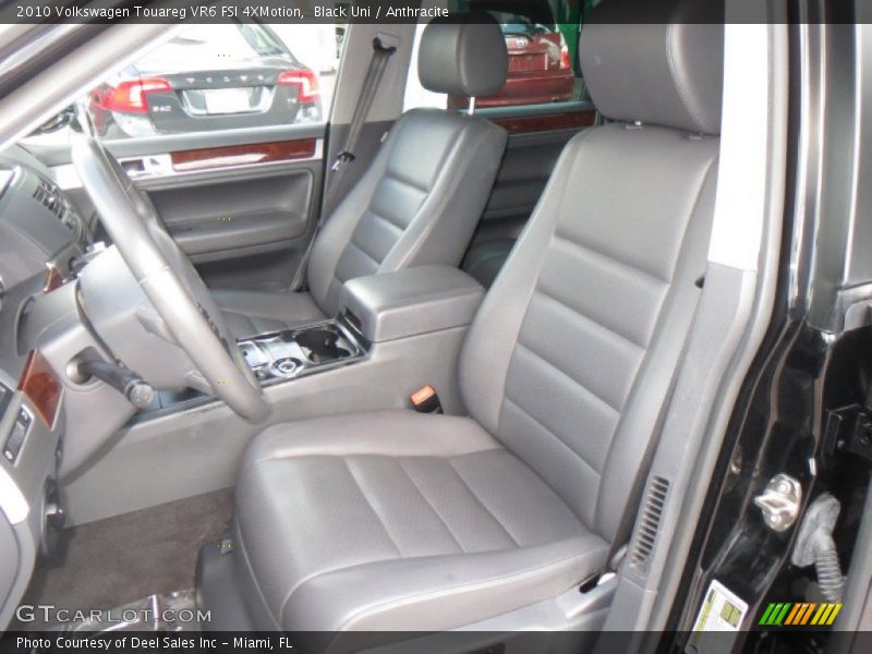 Black Uni / Anthracite 2010 Volkswagen Touareg VR6 FSI 4XMotion