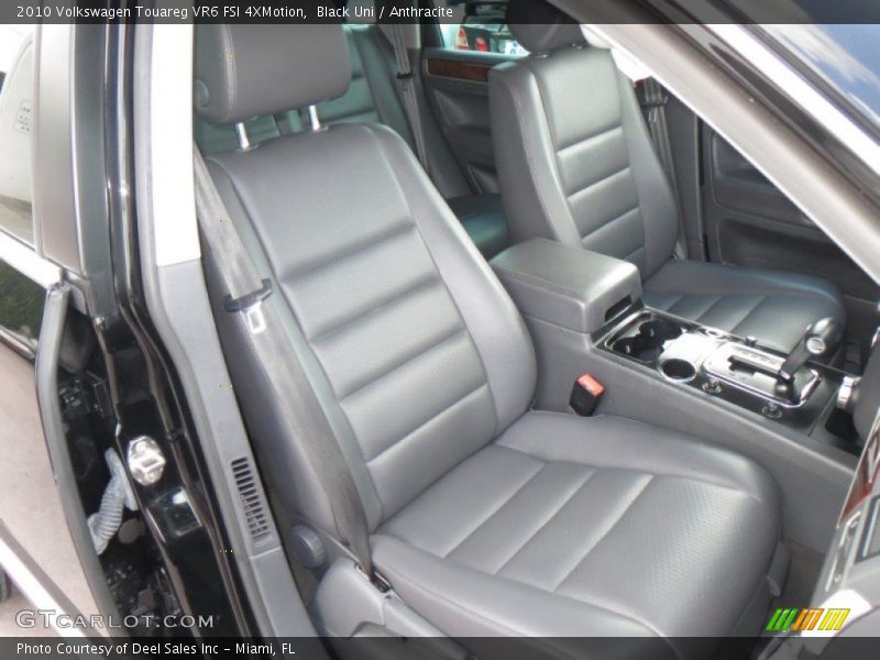 Black Uni / Anthracite 2010 Volkswagen Touareg VR6 FSI 4XMotion