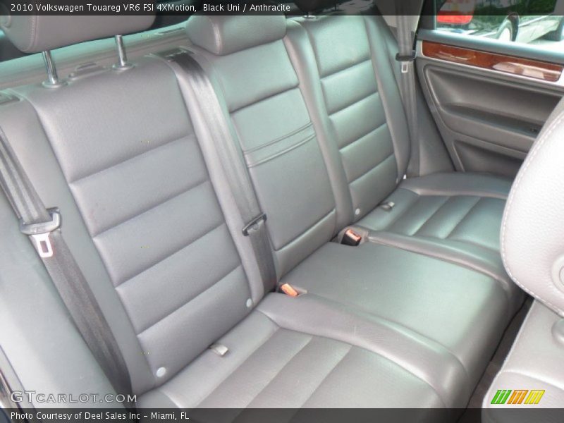 Black Uni / Anthracite 2010 Volkswagen Touareg VR6 FSI 4XMotion
