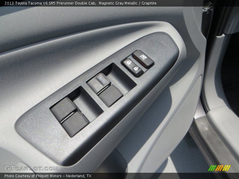Magnetic Gray Metallic / Graphite 2013 Toyota Tacoma V6 SR5 Prerunner Double Cab