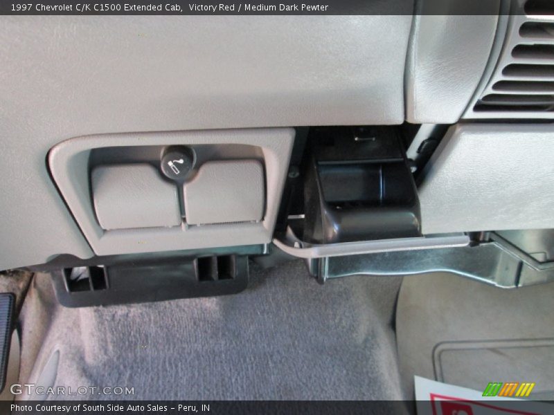Victory Red / Medium Dark Pewter 1997 Chevrolet C/K C1500 Extended Cab