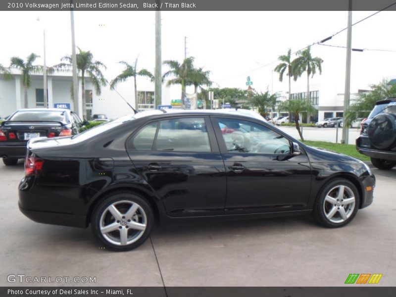 Black / Titan Black 2010 Volkswagen Jetta Limited Edition Sedan
