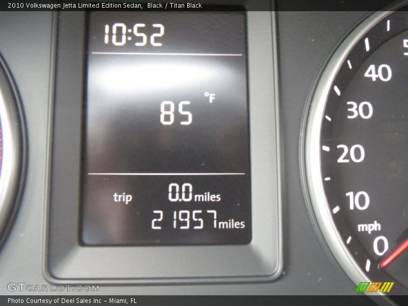 Black / Titan Black 2010 Volkswagen Jetta Limited Edition Sedan