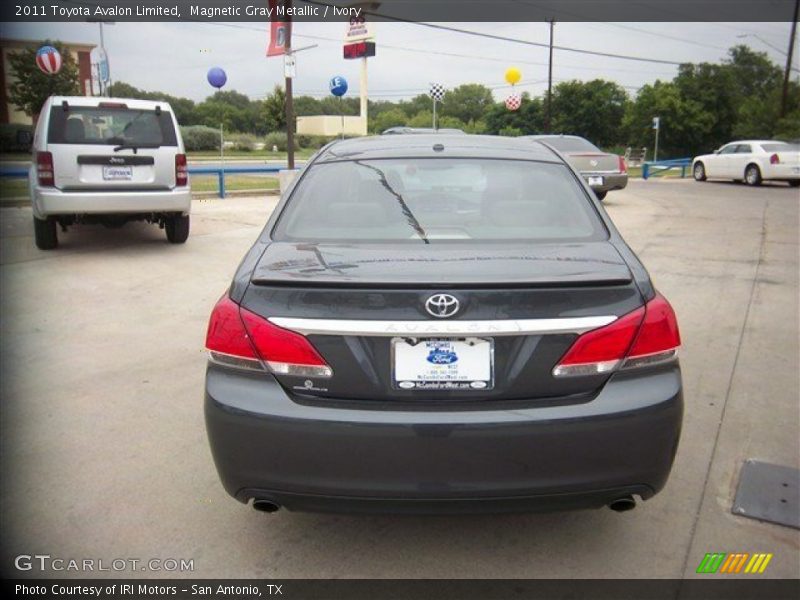Magnetic Gray Metallic / Ivory 2011 Toyota Avalon Limited