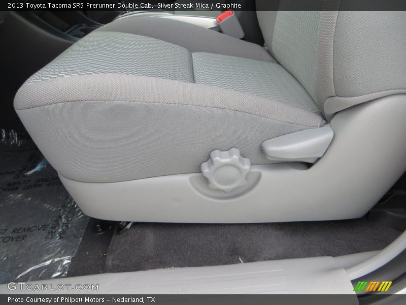 Silver Streak Mica / Graphite 2013 Toyota Tacoma SR5 Prerunner Double Cab