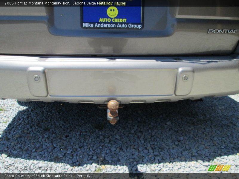 Sedona Beige Metallic / Taupe 2005 Pontiac Montana MontanaVision