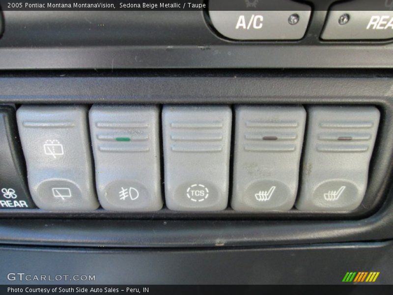 Sedona Beige Metallic / Taupe 2005 Pontiac Montana MontanaVision