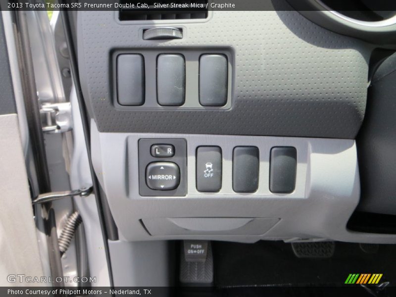 Silver Streak Mica / Graphite 2013 Toyota Tacoma SR5 Prerunner Double Cab