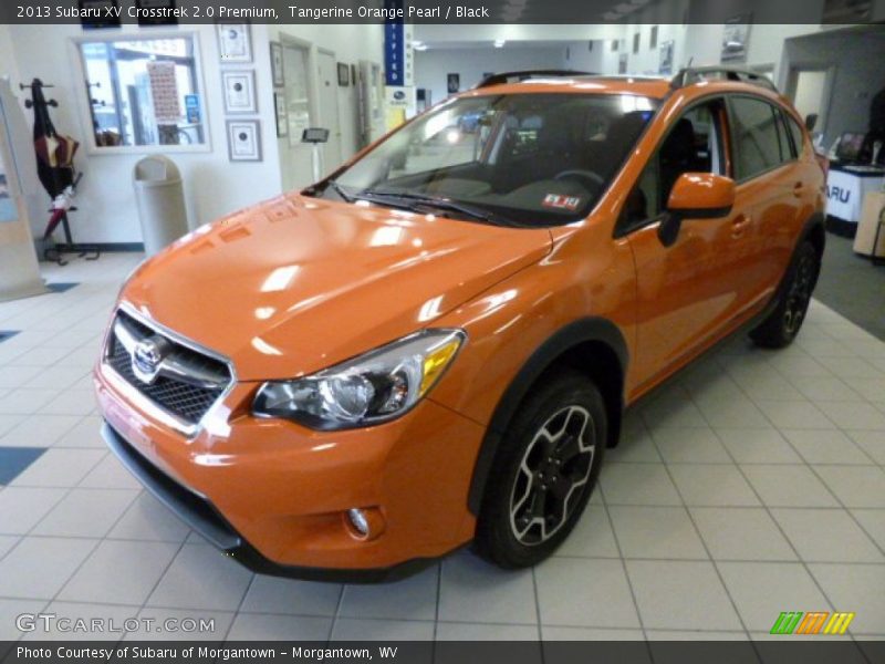 Front 3/4 View of 2013 XV Crosstrek 2.0 Premium