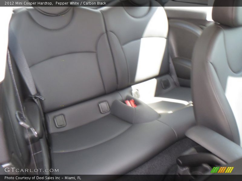 Pepper White / Carbon Black 2012 Mini Cooper Hardtop
