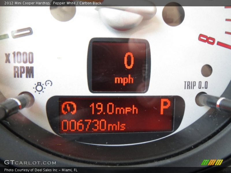 Pepper White / Carbon Black 2012 Mini Cooper Hardtop