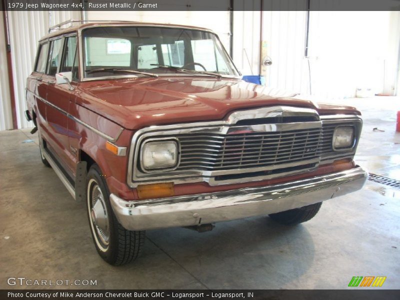 Front 3/4 View of 1979 Wagoneer 4x4