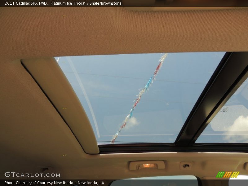 Platinum Ice Tricoat / Shale/Brownstone 2011 Cadillac SRX FWD