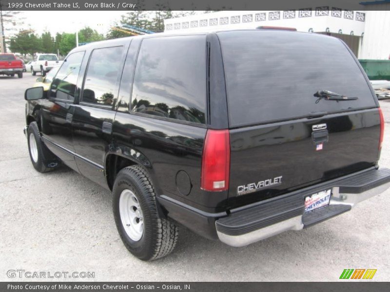 Onyx Black / Gray 1999 Chevrolet Tahoe LS