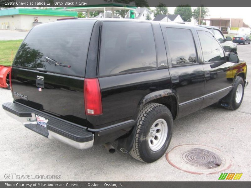 Onyx Black / Gray 1999 Chevrolet Tahoe LS