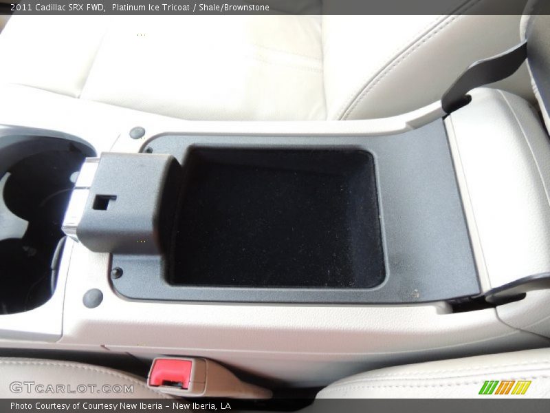 Platinum Ice Tricoat / Shale/Brownstone 2011 Cadillac SRX FWD
