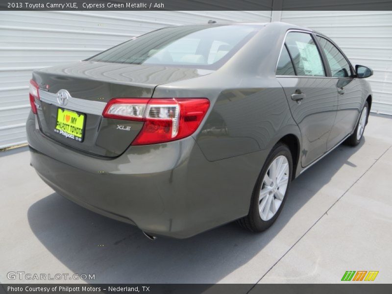 Cypress Green Metallic / Ash 2013 Toyota Camry XLE