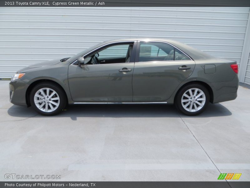 Cypress Green Metallic / Ash 2013 Toyota Camry XLE